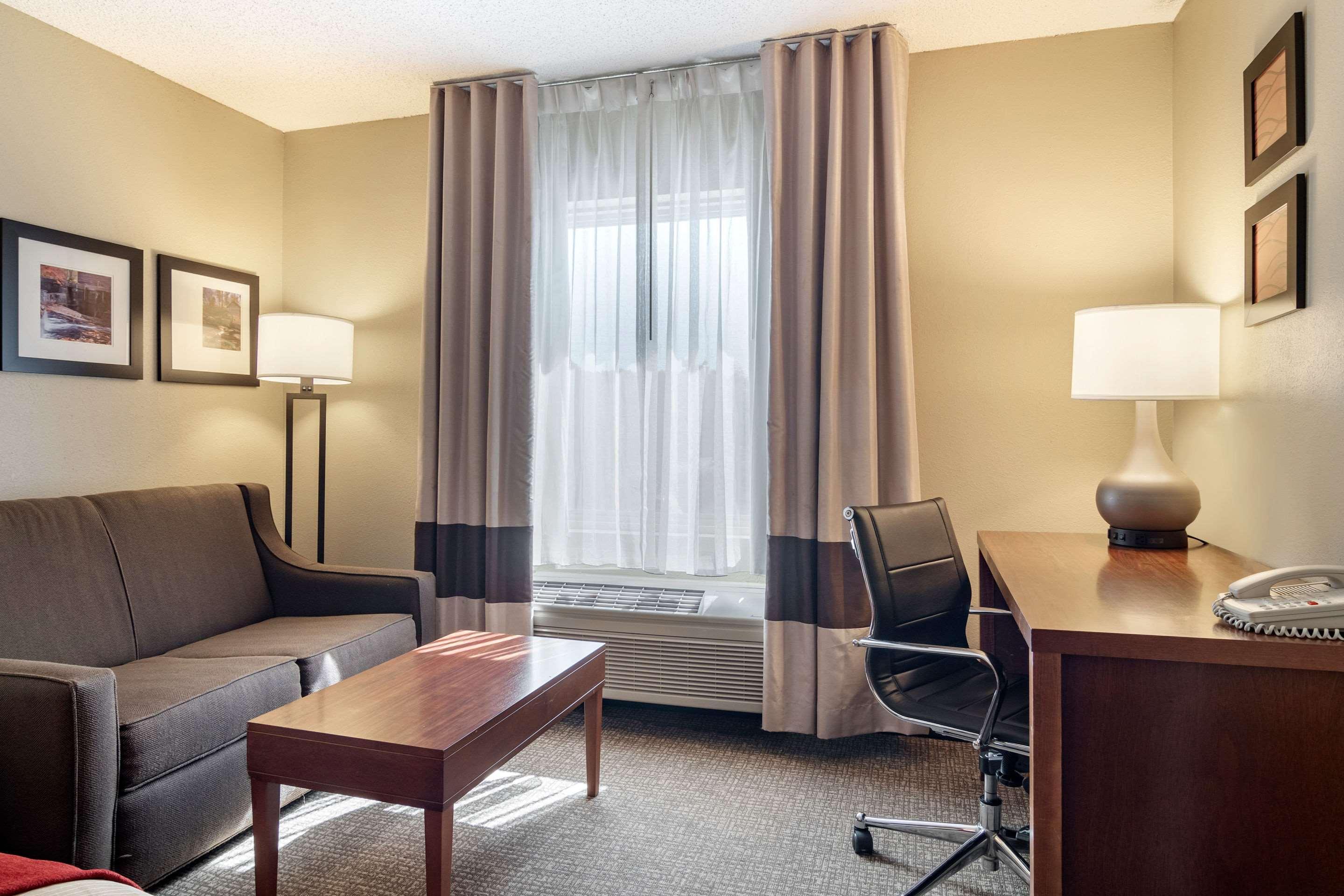 Comfort Inn & Suites Suwanee - Sugarloaf Luaran gambar